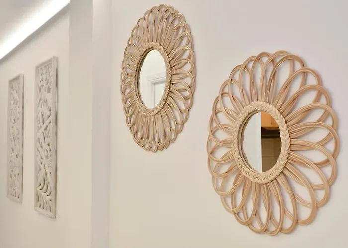 By The Sea بويرتو ذي لا كروز